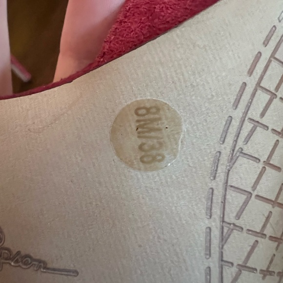 Jessica Simpson Heels - Picture 3 of 3